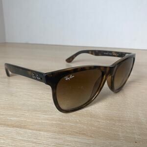 Ray-Ban RB4184 710/51 Sunglasses Tortoise Shell 54-17